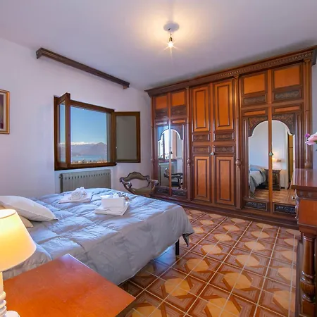 Villa Giorgia View With Private Pool - Happy