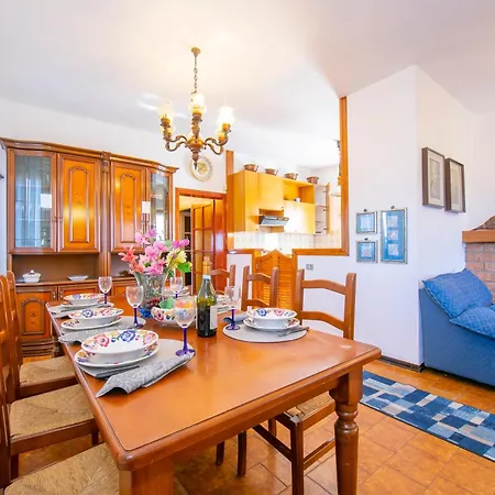 Villa Giorgia View With Private Pool - Happy Castelveccana