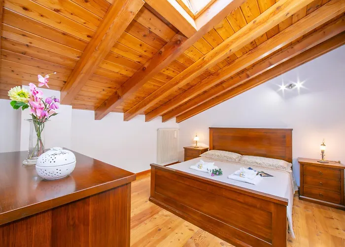 Giorgia Private Pool - Happy *